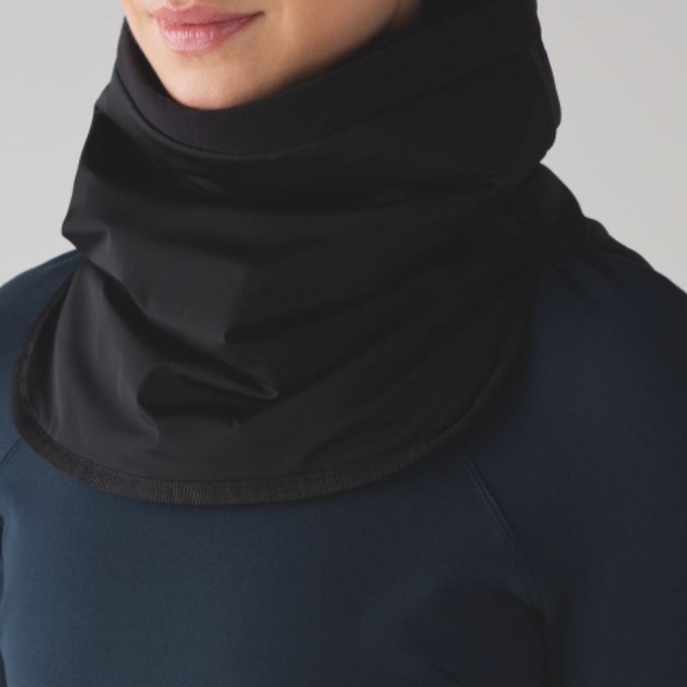 Lululemon No Shiver Neck Warmer